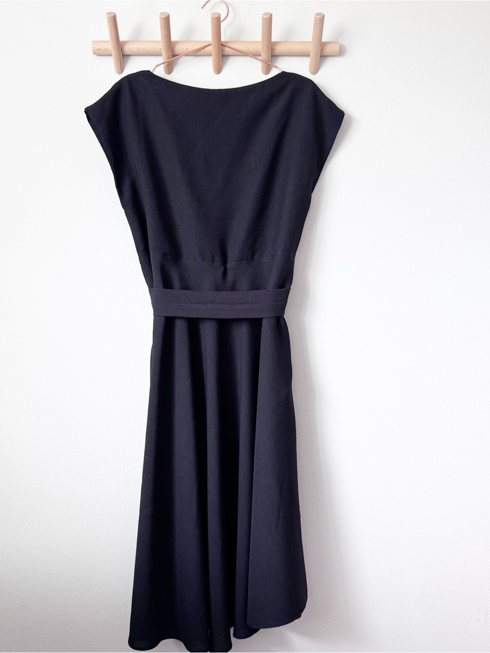 Meme The Label Stine Tailored Black Midi Skirt with Self D-Ring Belt - Picture 7 of 13